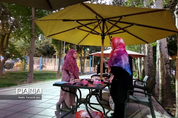 بازارچه کارآفرینی و مشاغل خانگی در باغ نارنج تهران