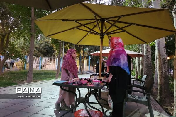 بازارچه کارآفرینی و مشاغل خانگی در باغ نارنج تهران