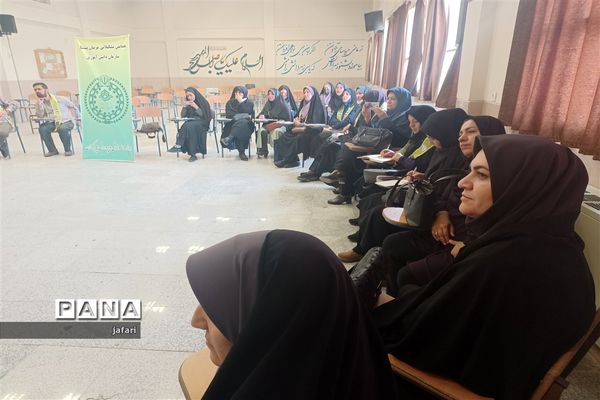 برگزاری کارگاه آموزش تکمیلی مربیان پیربکران