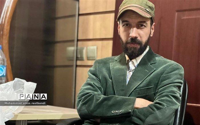 تئاترهای مذهبی با توجه به ساختار رسانه با آگاهی‌ و دغدغه بیشتری اجرا شود