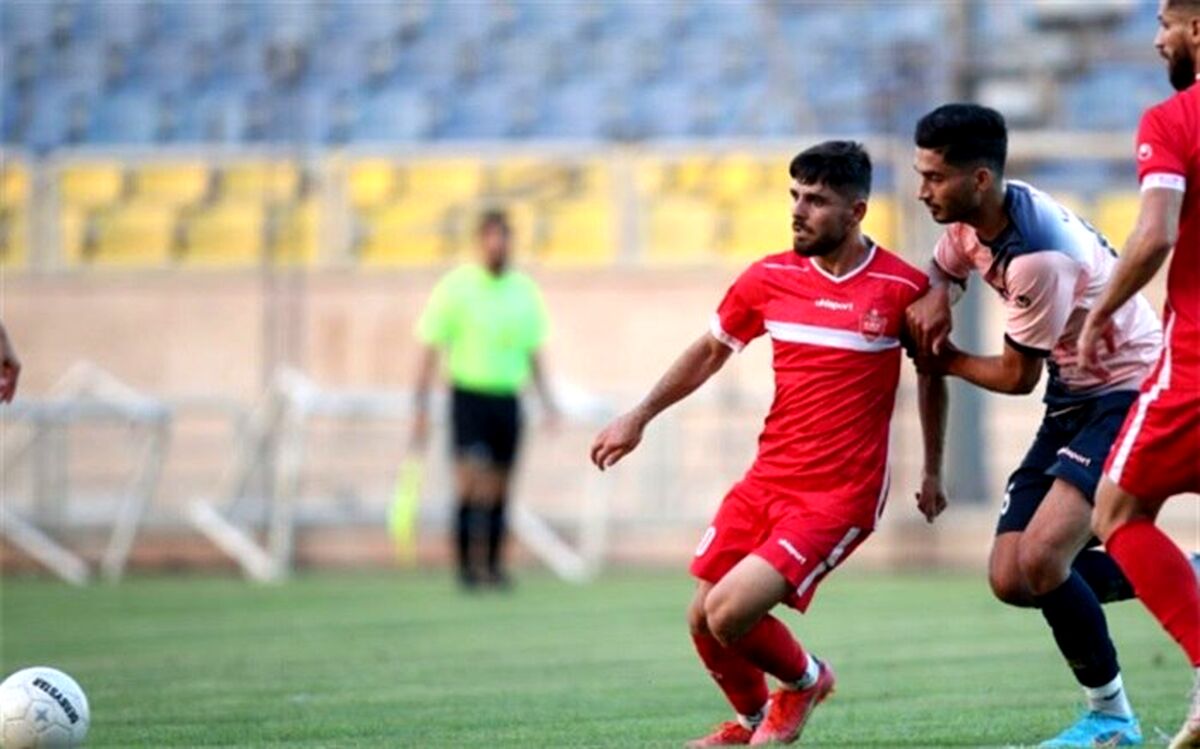 ضیا عربشاهی: رضا درویش دست دلالان را از باشگاه پرسپولیس کوتاه کرد