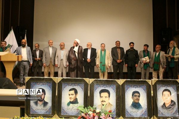 برگزاری همایش مدیران هیات مذهبی و شهدای سادات در قم