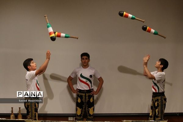 برگزاری همایش مدیران هیات مذهبی و شهدای سادات در قم