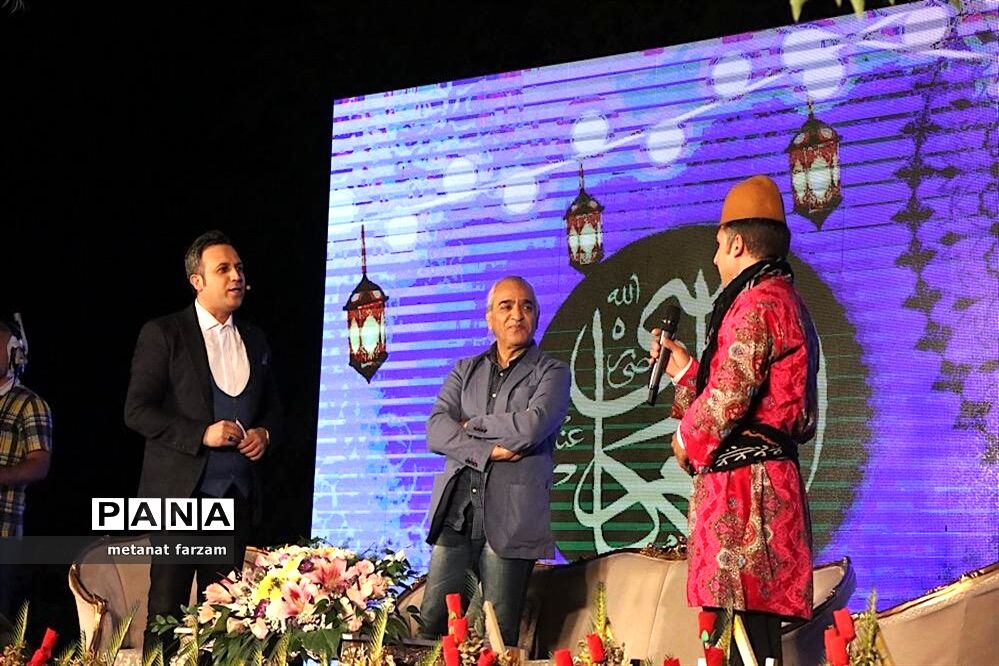 برنامه زنده «شب فیروزه‌ای» در دماوند