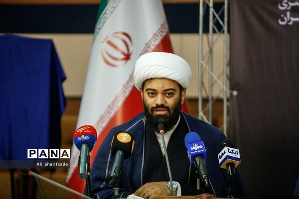 نشست خبری تشریح برنامه‌های بیستمین رویداد عطر سیب