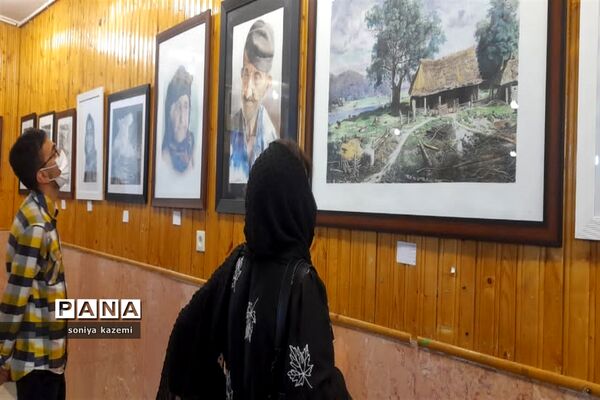 نمایشگاه هنرهای تجسمی در ساری