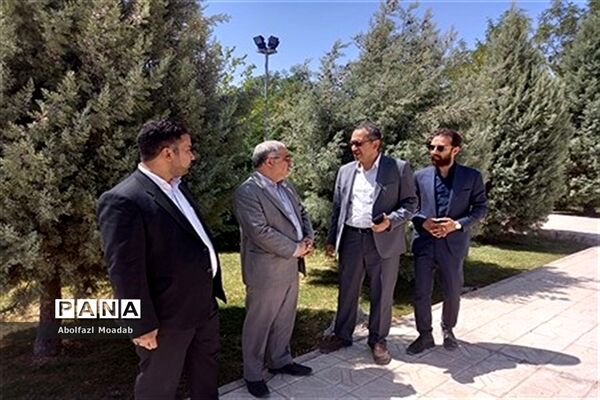 بازدید از پروژه‌های نیم تمام مشارکتی آموزش و پرورش کاشمر