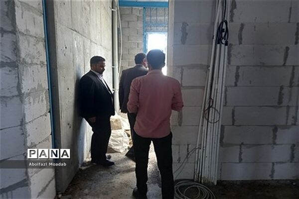 بازدید از پروژه‌های نیم تمام مشارکتی آموزش و پرورش کاشمر