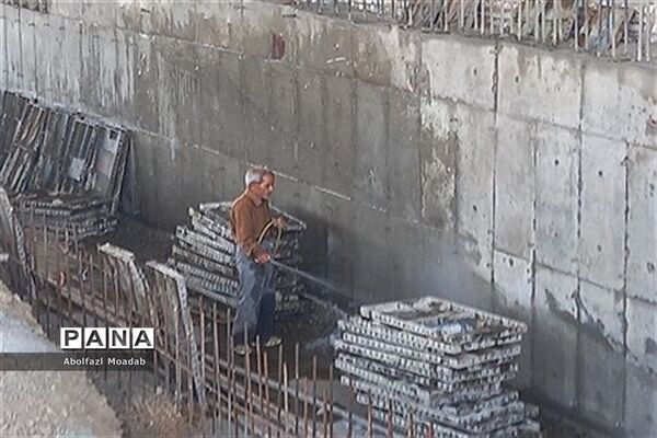 بازدید از پروژه‌های نیم تمام مشارکتی آموزش و پرورش کاشمر