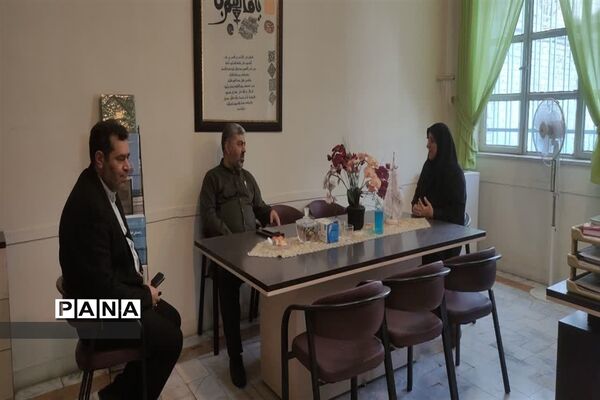 بازدید سرپرست آموزش و پرورش منطقه 11 از روند اجرایی پروژه مهر مدارس