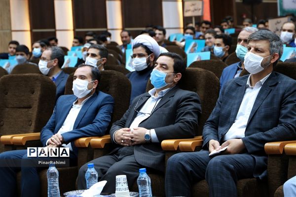 آیین اختتامیه چهلمین دوره مسابقات قرآن، عترت و نماز دانش‌آموزان سراسر کشور