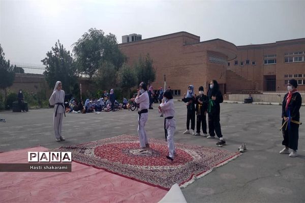 افتتاحیه پایگاه تابستانی و جشنواره تابستانی اوقات شادمانی در شهریار