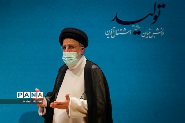 دیدار پژوهشگران و مدیران جهاد دانشگاهی با رئیس‌جمهور