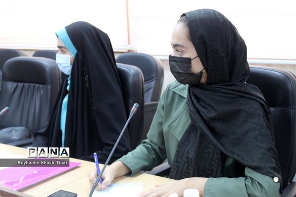 جلسه دانش‌آموزان مجلس دانش آموزی شهر تهران