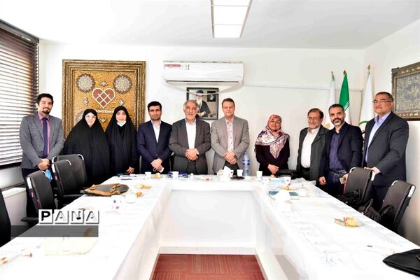 نذر تخصص و غربالگری دانش‌آموزان