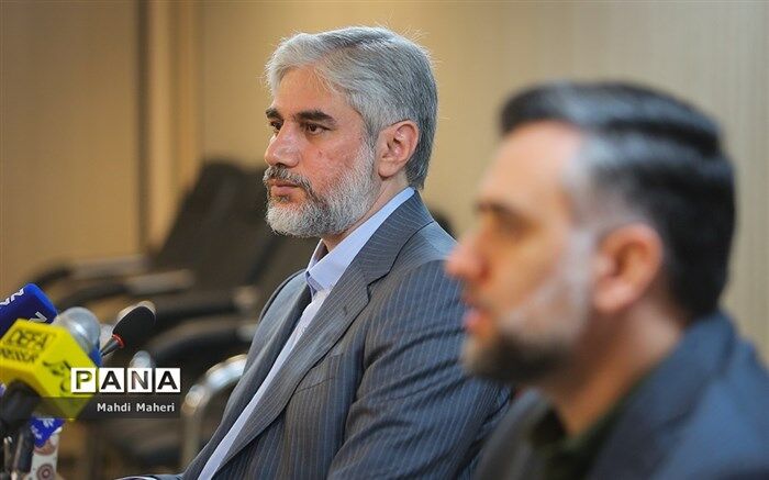 احمدوند: مردم ‌باید مورد اکرام و توجه نهاد کتابخانه‌های عمومی کشور باشند‌