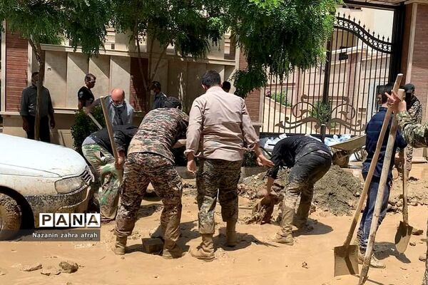 بازدید میدانی مسئولان شهرستان دماوند از روستاهای سیل‌زده رودهن