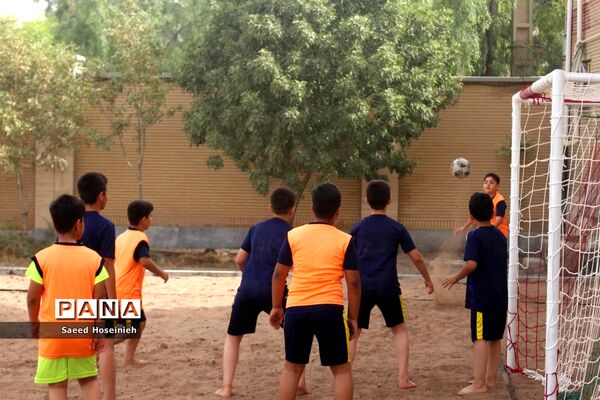 آیین بهره‌برداری از زمین ساحلی آموزشگاه محمدی کاشانی قم