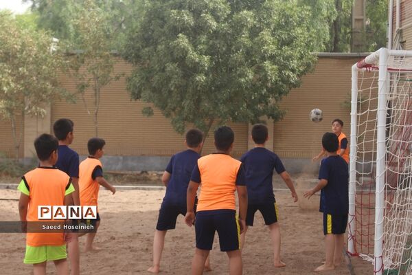 آیین بهره‌برداری از زمین ساحلی آموزشگاه محمدی کاشانی قم