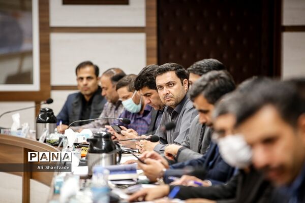 نشست هم‌اندیشی مدیران سازمان دانش‌آموزی سراسر کشور