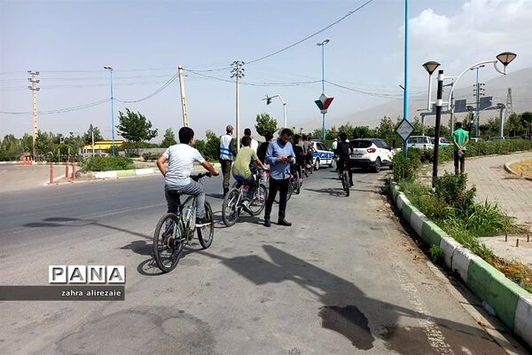 همایش دوچرخه‌سواری در شهر آبسرد دماوند