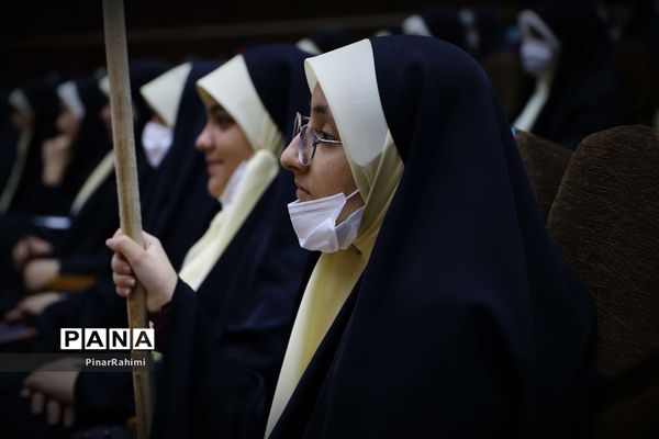 آیین افتتاحیه چهلمین دوره مسابقات قرآن، عترت و نماز دانش‌آموزان سراسر کشور (بخش دختران)