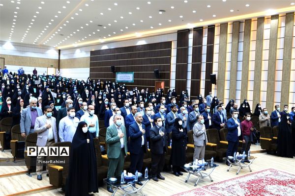 آیین افتتاحیه چهلمین دوره مسابقات قرآن، عترت و نماز دانش‌آموزان سراسر کشور (بخش دختران)