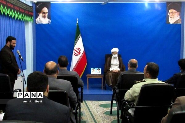 دیدار اعضای ستاد نماز جمعه ساری با نماینده ولی فقیه