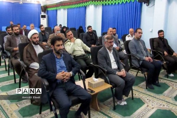 دیدار اعضای ستاد نماز جمعه ساری با نماینده ولی فقیه