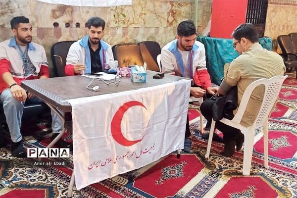 میز خدمت جمعیت هلال احمر ساری