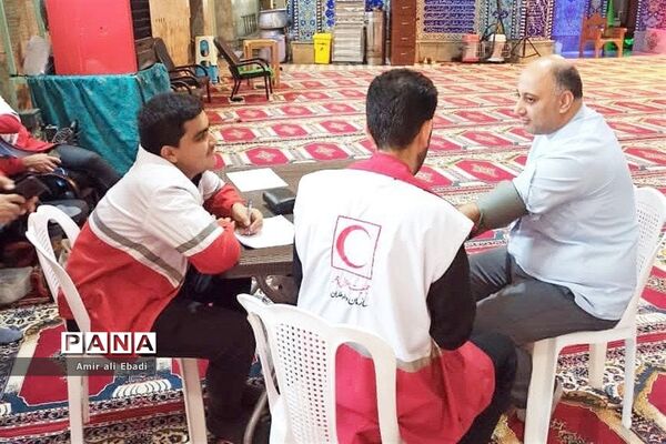 میز خدمت جمعیت هلال احمر ساری