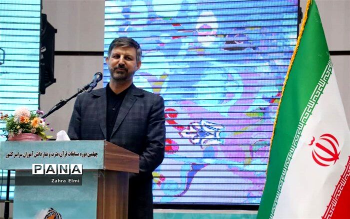 باید سفره تلاوت قرآن را گسترش و توسعه دهیم