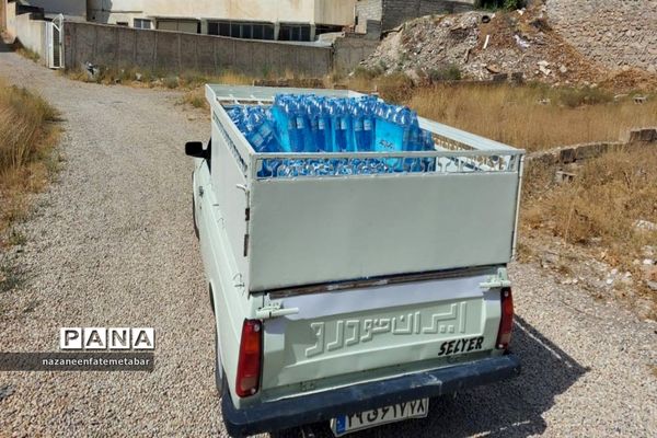 کمک به سیل‌زدگان توسط مردم جهادگر فیروزکوه