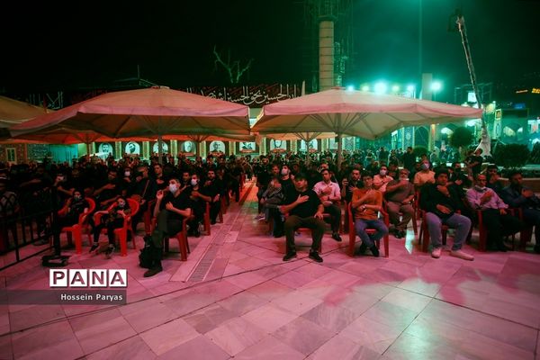 عزاداری شب سوم محرم در امام‌زاده صالح(ع)