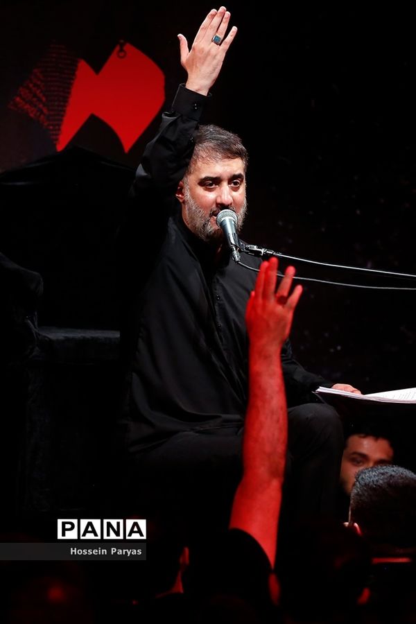 عزاداری شب سوم محرم در امام‌زاده صالح(ع)