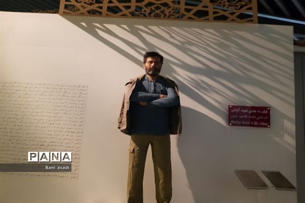 بازدید دانش‌آموزان دختر منطقه ۱۳  از موزه ملی دفاع مقدس