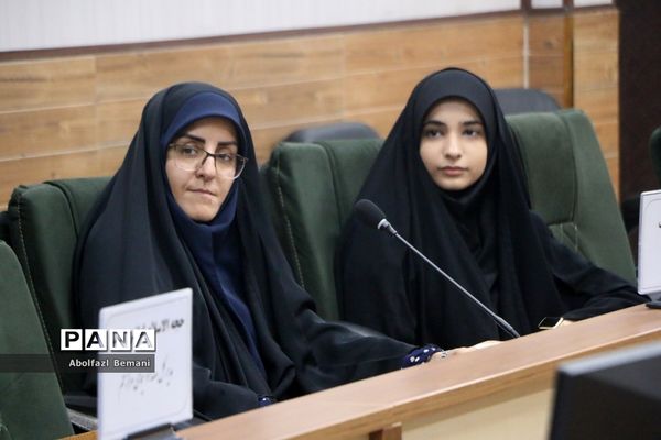 جلسه شورای برنامه‌ریزی سازمان دانش‌آموزی استان قم