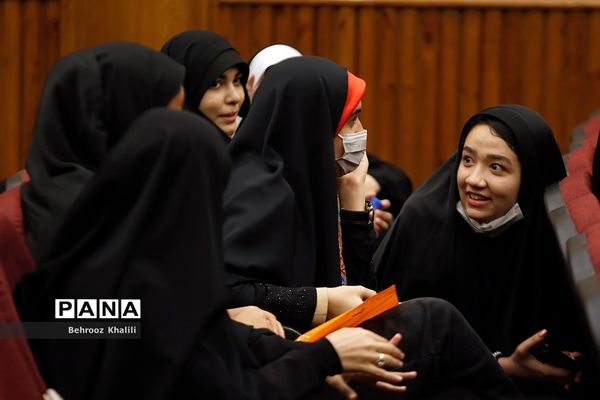 آیین اختتامیه دهمین دوره مجلس دانش‌‌آموزی