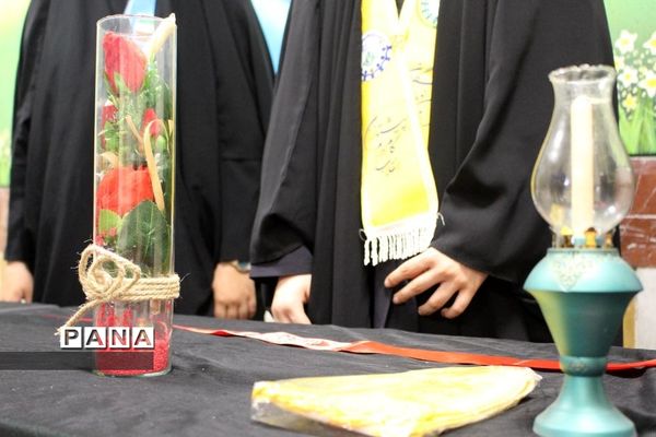 بازدید مسئولان سازمان دانش‌آموزی استان فارس از روند برگزاری همایش دختران بانوی بهشت