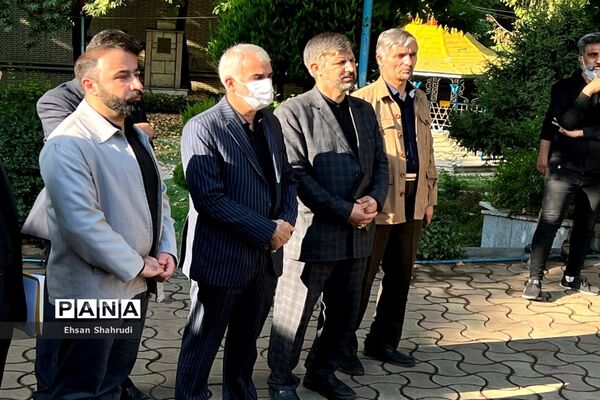 حضور نمایندگان سیستان و بلوچستان در مراسم اختتامیه دهمین دوره مجلس دانش آموزی کشور
