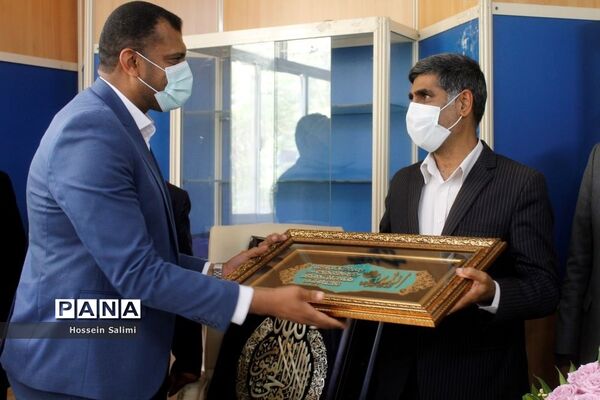 مراسم تکریم و معارفه معاون پرورشی و فرهنگی آموزش و پرورش هرمزگان