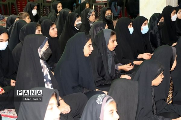 برگزاری همایش دختران بانوی بهشت ویژه دانش‌آموزان عضو سازمان دانش‌آموزی درپاسارگاد