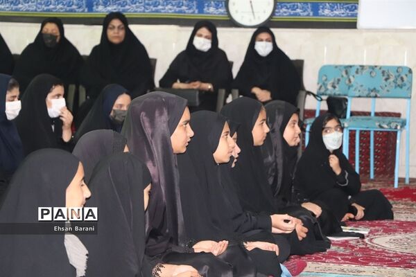 برگزاری همایش دختران بانوی بهشت ویژه دانش‌آموزان عضو سازمان دانش‌آموزی درپاسارگاد