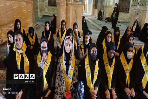 برگزاری همایش دختران بانوی بهشت ویژه دانش‌آموزان عضو سازمان دانش‌آموزی درناحیه 3 شیراز