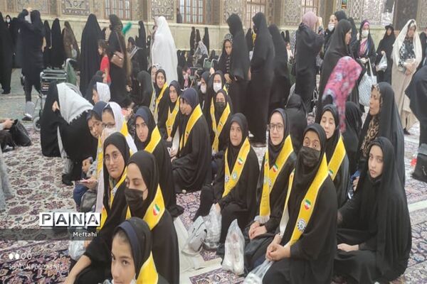 برگزاری همایش دختران بانوی بهشت ویژه دانش‌آموزان عضو سازمان دانش‌آموزی درناحیه 3 شیراز