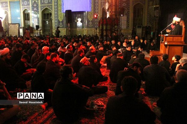 عزاداری شب چهارم محرم در مسجد مقدس جمکران