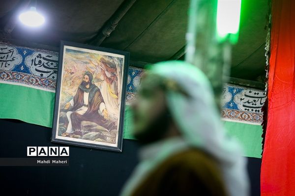 تعزیه‌خوانی حضرت فاطمه الزهرا‌(س) در تکیه شوفرها