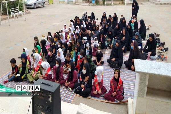 همایش دختران بانوی بهشت ویژه دانش‌آموزان عضو سازمان دانش‌آموزی در سروستان