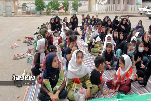 همایش دختران بانوی بهشت ویژه دانش‌آموزان عضو سازمان دانش‌آموزی در سروستان