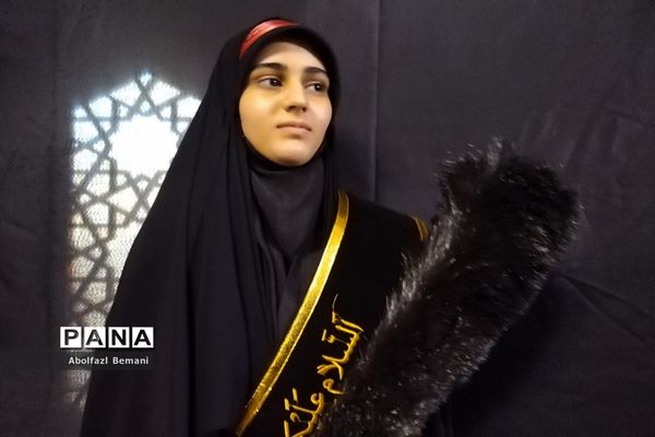 محفل دختران بهشتی در حرم حضرت معصومه(س)